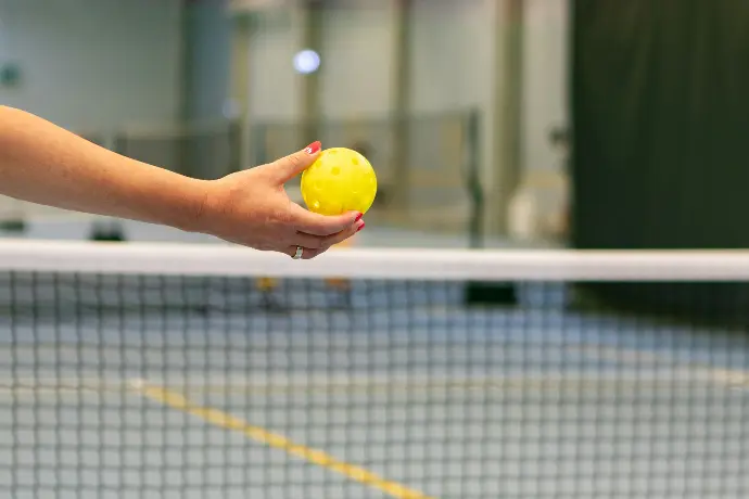 Prestamo de Malla y bolas para práctica de Pickleball